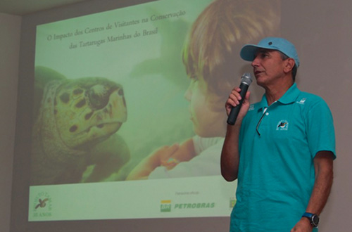 O Tamar esteve no Ciclo de palestras da Rede BIOMAR 'Diálogos com a Sociedade: Turismo Sustentável'